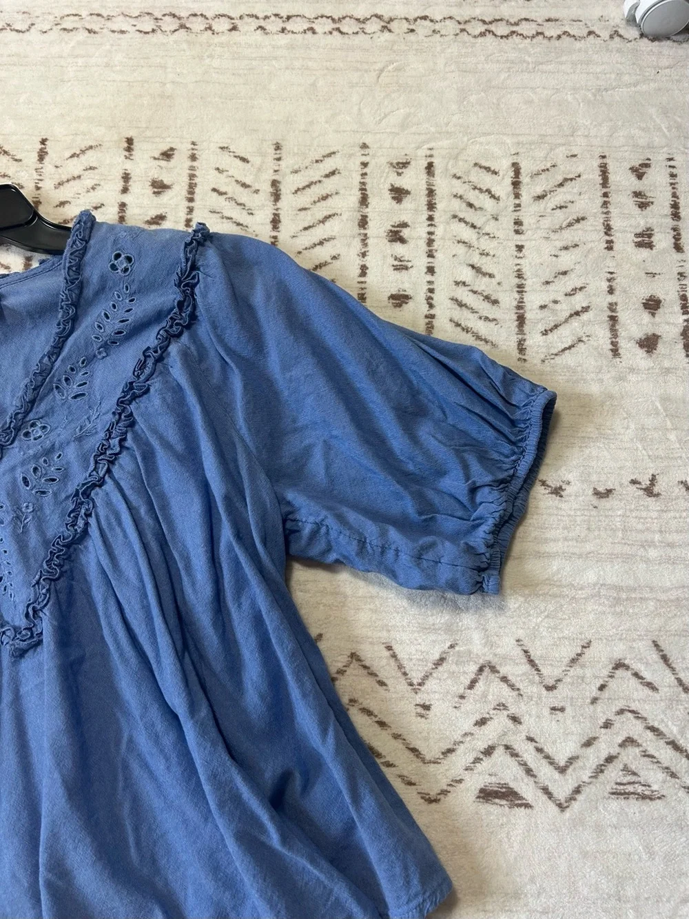 Old Navy Blue Embroidered Eyelet Boho Peasant Blouse L Boho Cottagecore
